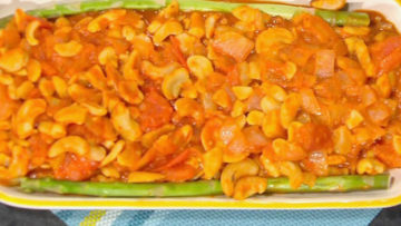 Sauteed Cashews by Nyse Collins